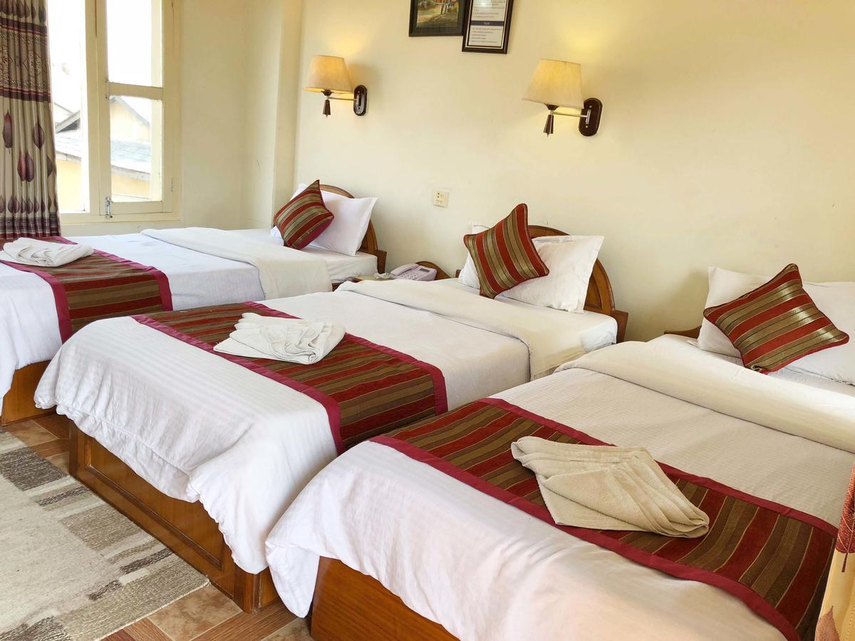 Hotel Grand Holiday Pokhara Luaran gambar