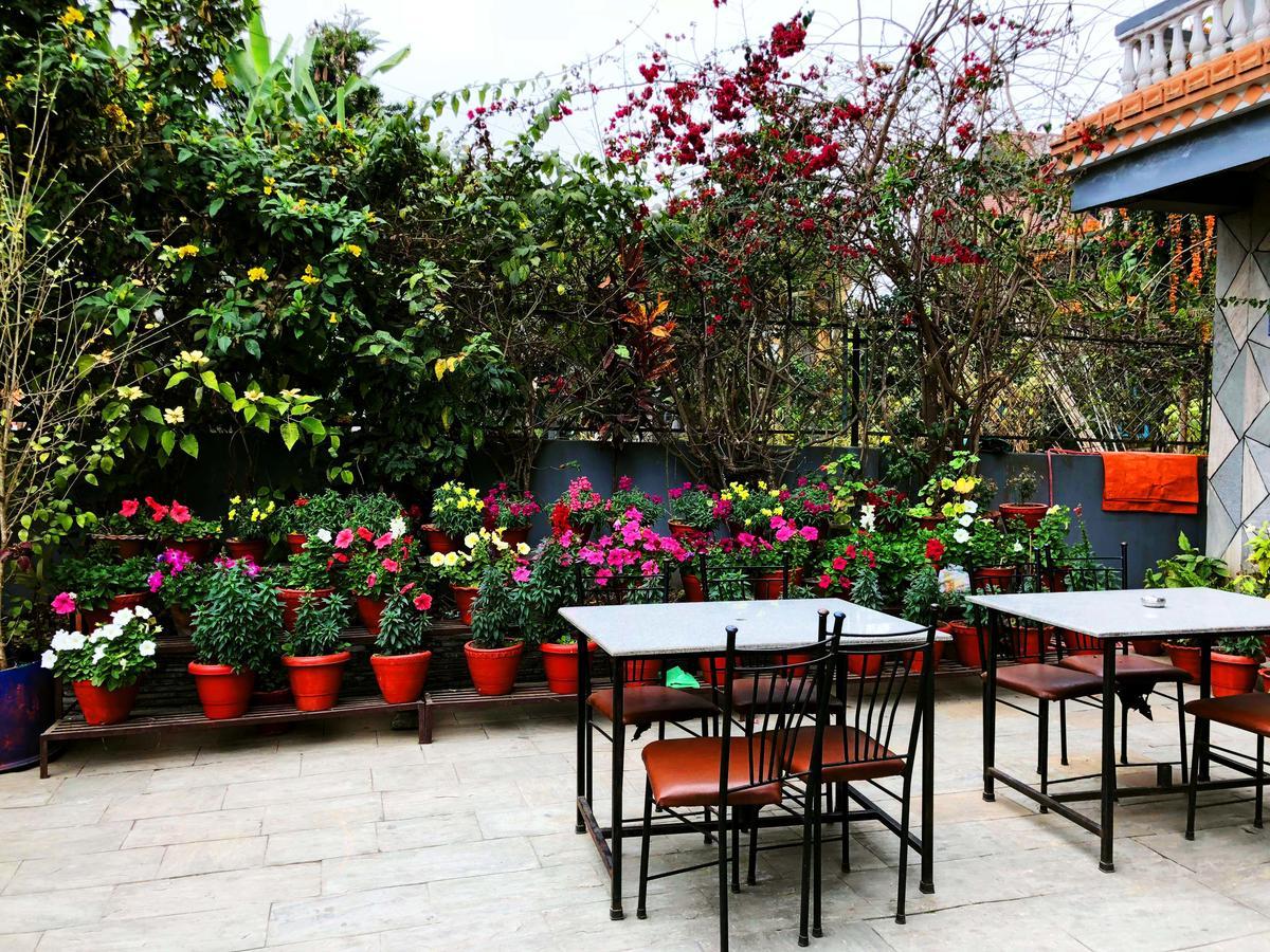 Hotel Grand Holiday Pokhara Luaran gambar