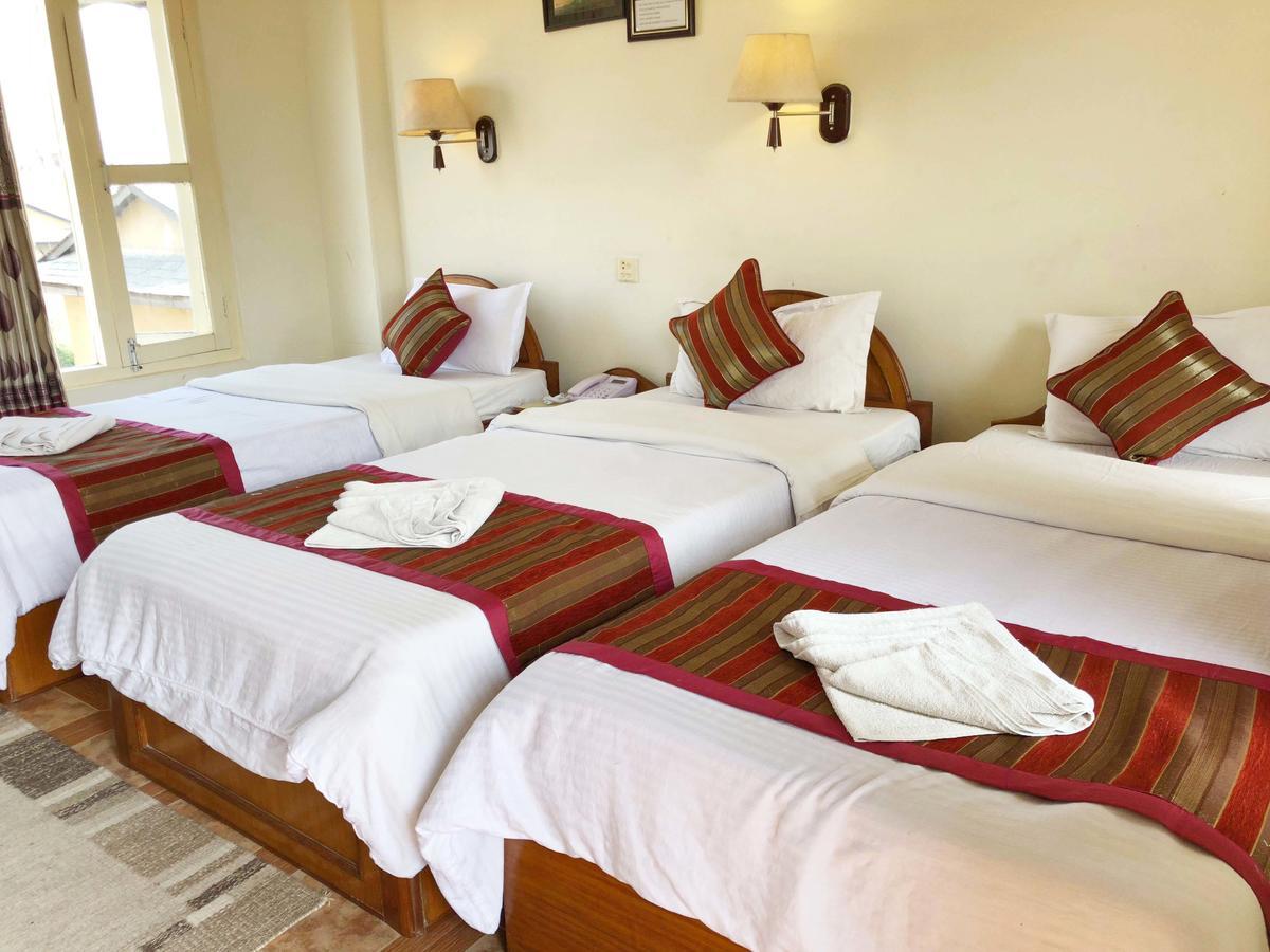 Hotel Grand Holiday Pokhara Luaran gambar