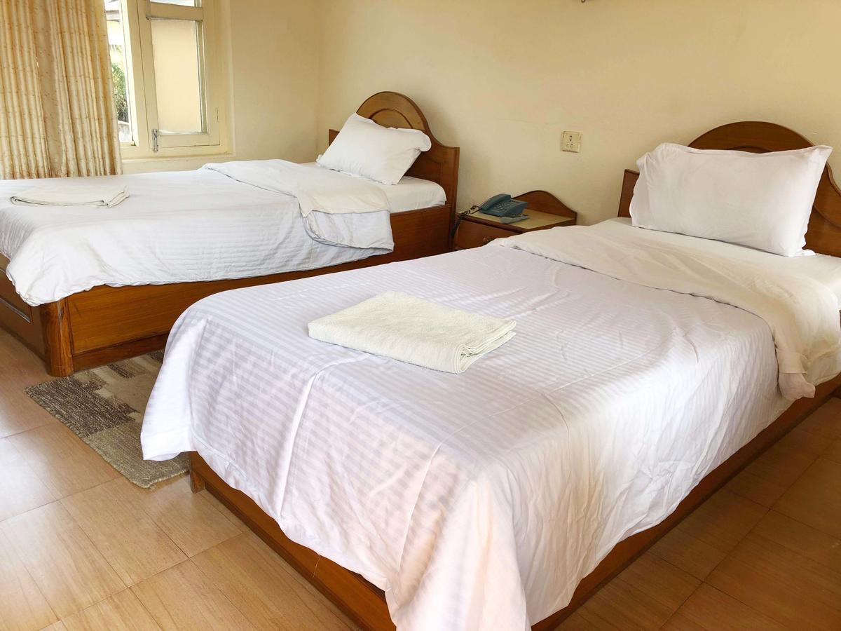 Hotel Grand Holiday Pokhara Luaran gambar