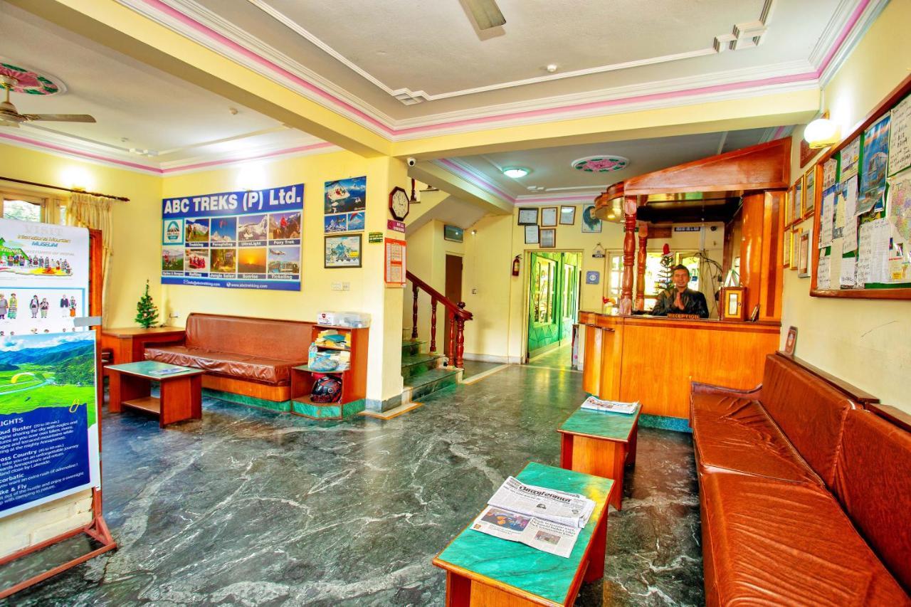 Hotel Grand Holiday Pokhara Luaran gambar
