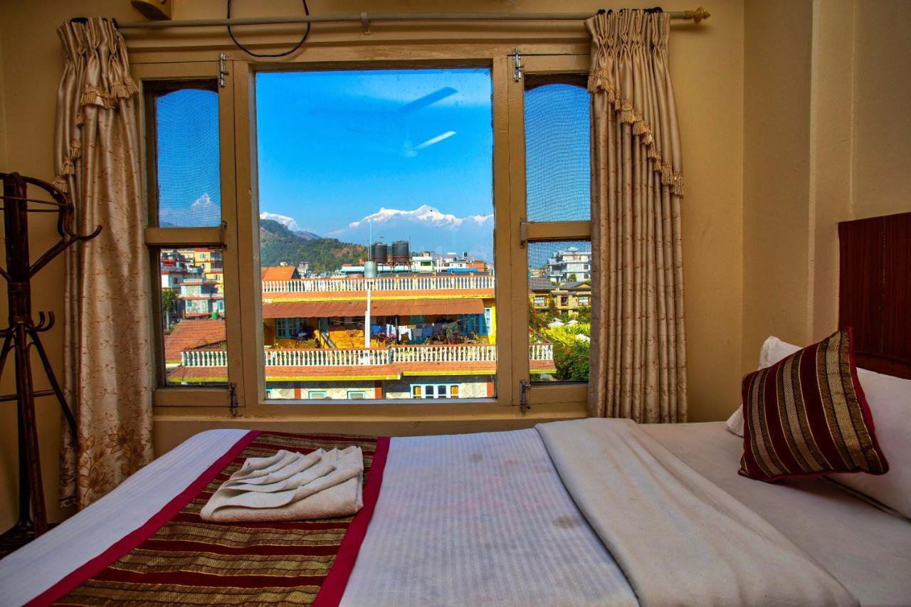 Hotel Grand Holiday Pokhara Luaran gambar
