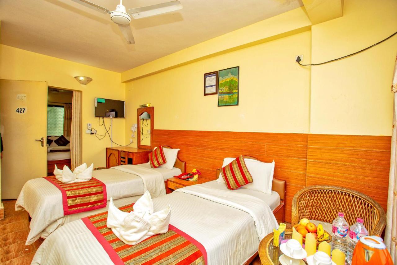 Hotel Grand Holiday Pokhara Luaran gambar