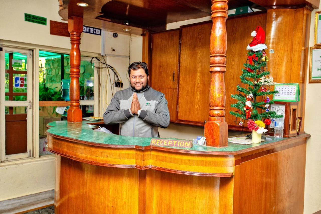 Hotel Grand Holiday Pokhara Luaran gambar