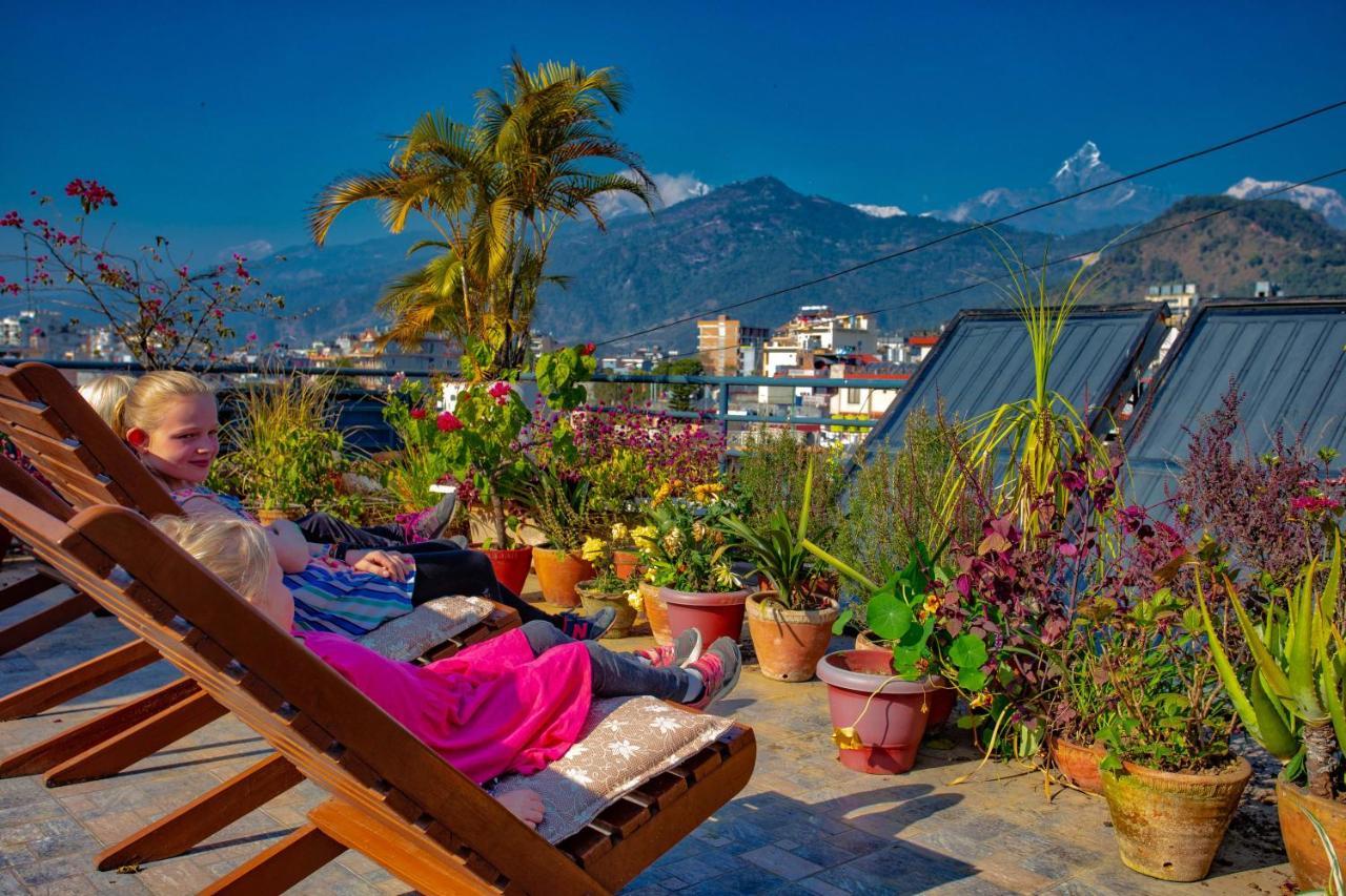 Hotel Grand Holiday Pokhara Luaran gambar