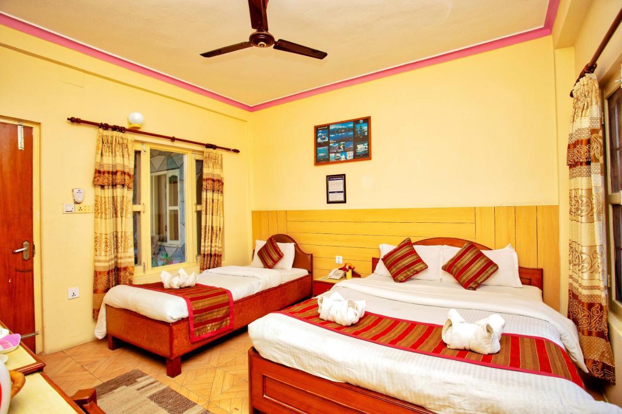 Hotel Grand Holiday Pokhara Luaran gambar